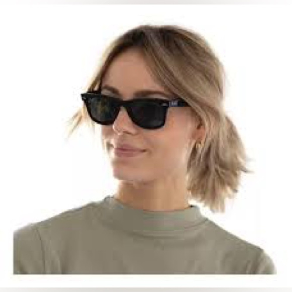 Rb2140 Ray-Ban Classic Sunglasses 54 mm 54-150 901 Black w Green G-15 Lens w/Box - Picture 11 of 12